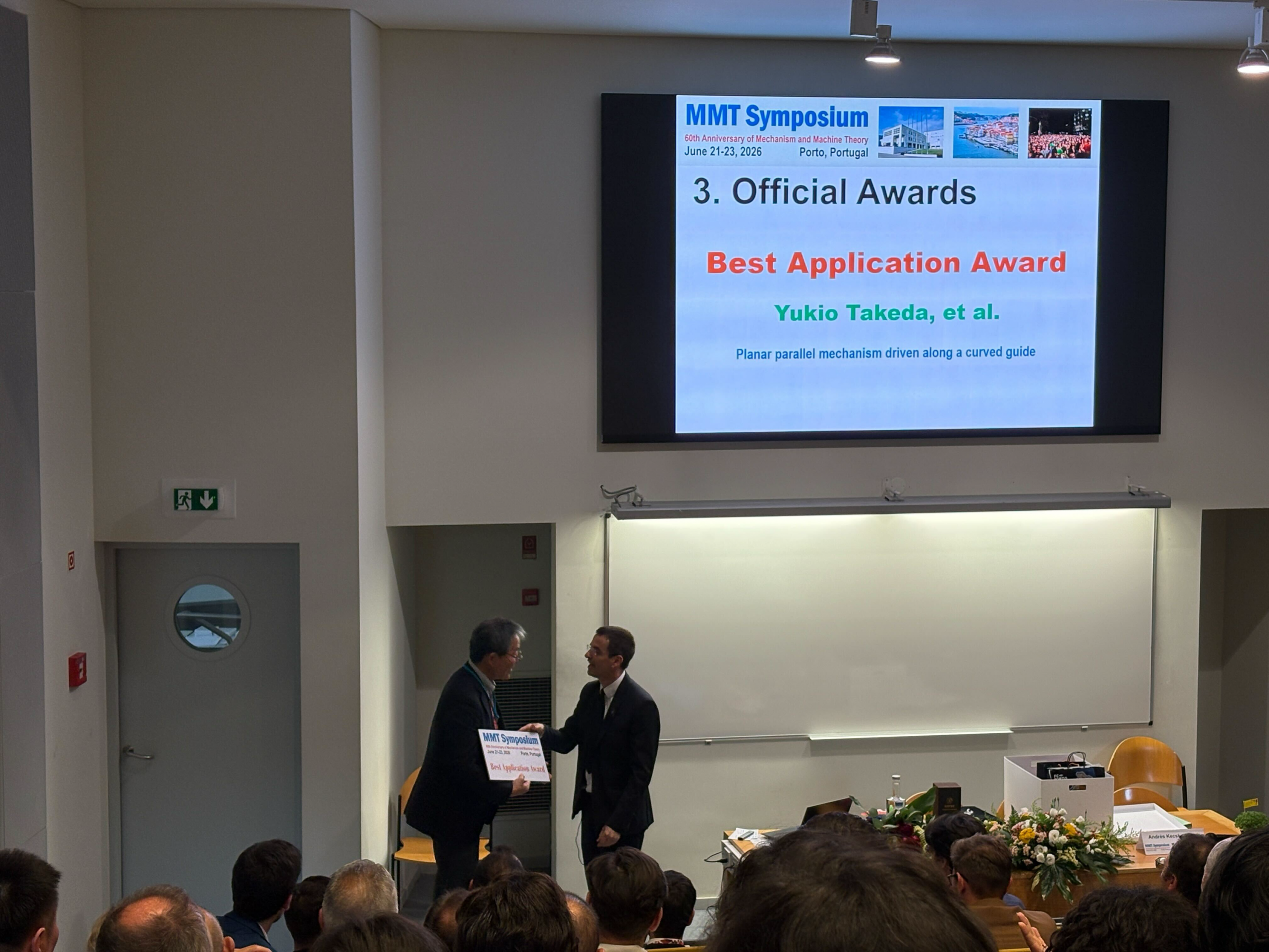 Prof. Yukio Takeda and his team received the Best Application Award at MMT Symposium